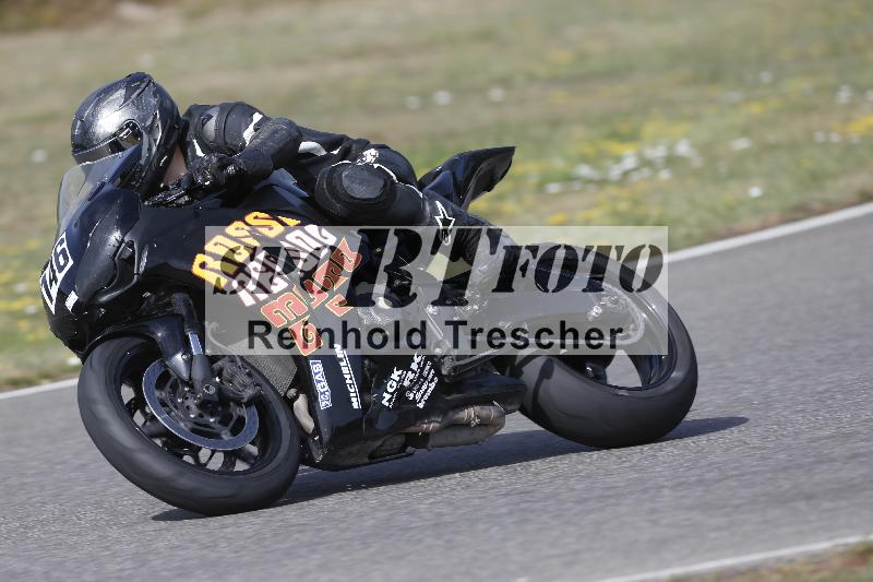 /37 09.08.2026  Pluess Motosport ADR/Einsteiger/146